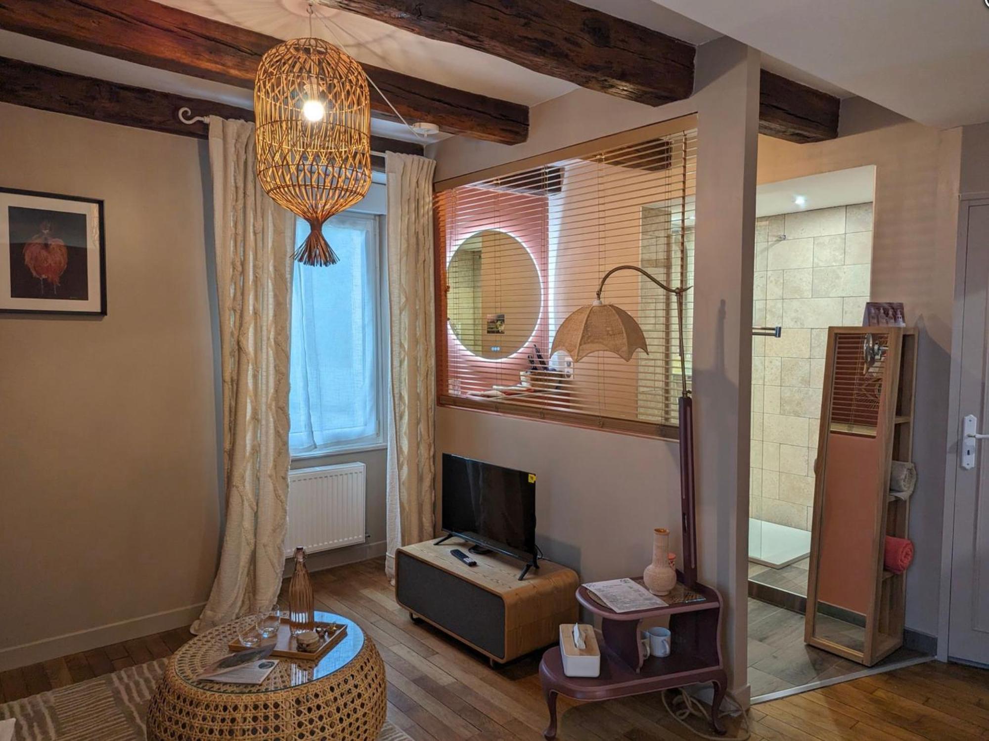 Le Champ Des Sources Hotel Лангр Екстериор снимка